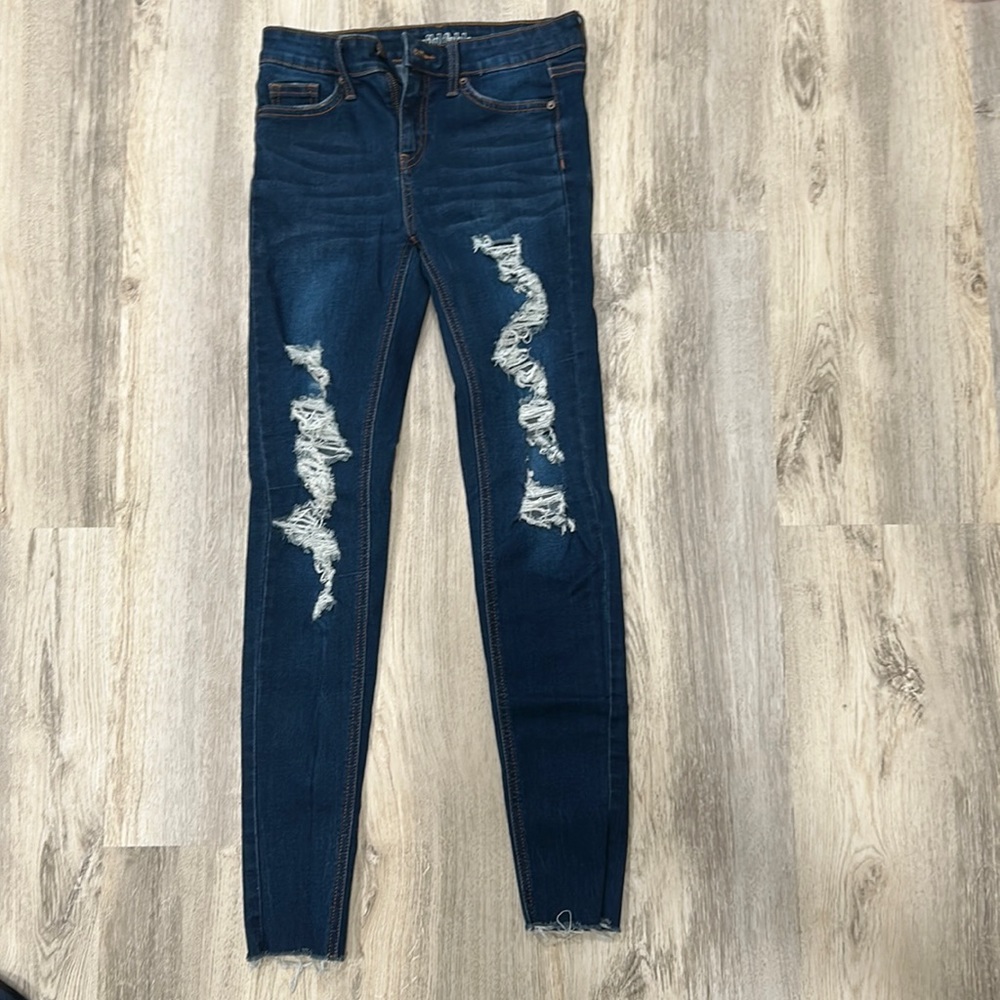 Wild Fable ripped jeans size 0